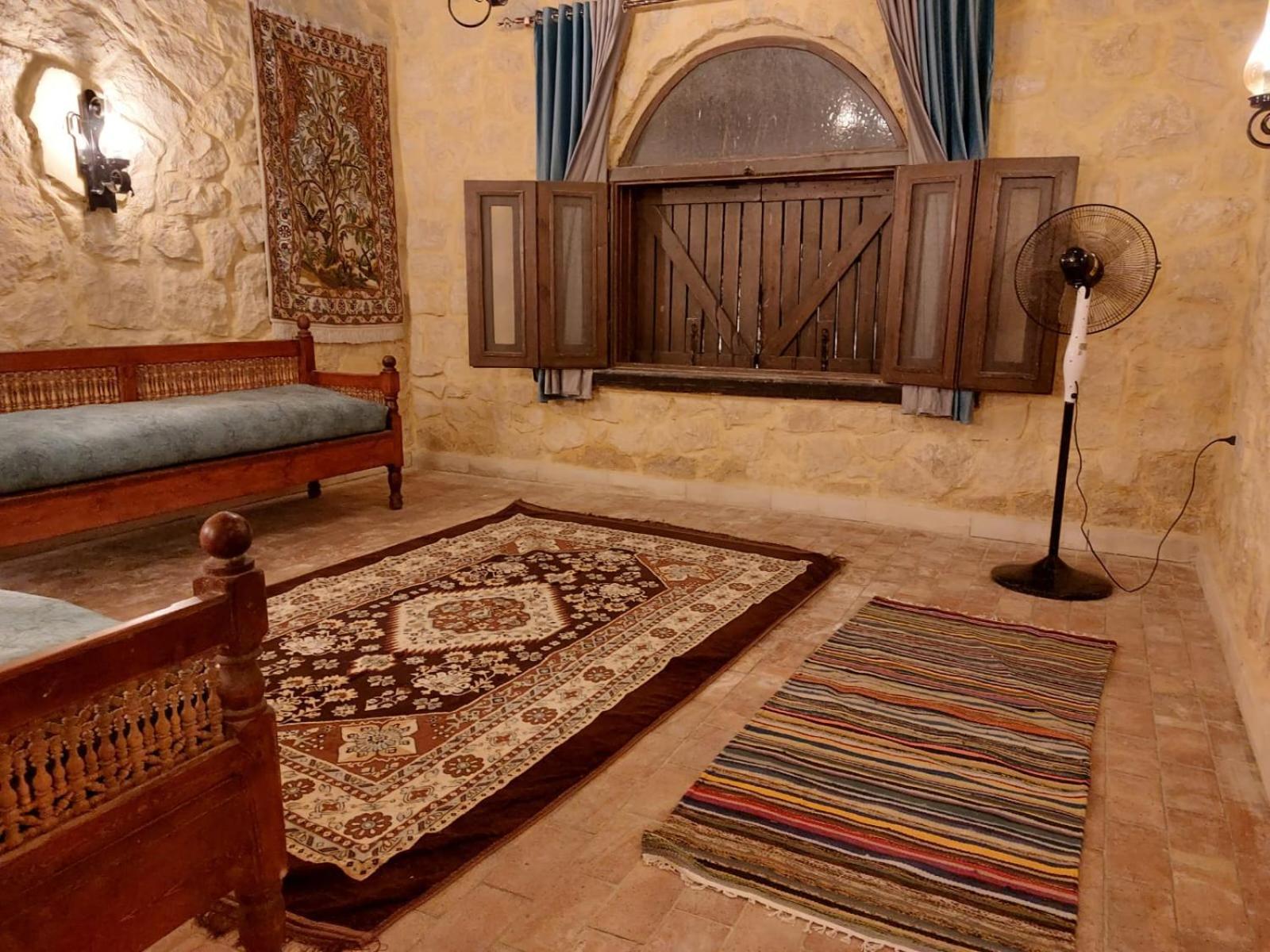 Villa 7 Al Fayyūm Exterior foto